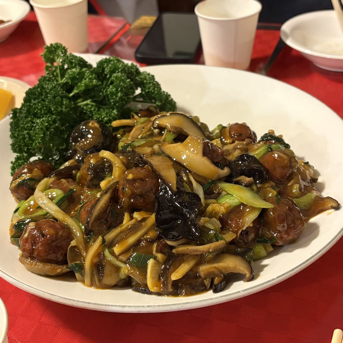 도로롱구루루리 tweet media