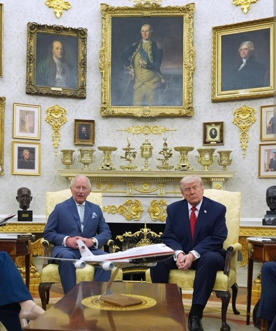 covertress's tweet image. A request for more details regarding this photograph reveals the extent to which @grok has been programmed by non-Americans.
grok.com/share/c2hhcmQt…
This output is disgusting. 
#GIGO #AI #GROK #USA #UK