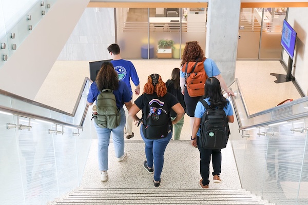 GeorgiaStateLaw's tweet image. 👏 👏 Georgia State Law has the No. 1 bar passage rate for first time test-takers. Twenty-four Georgia State Law graduates sat for the February 2026 bar examination and 21 passed the bar exam on their first attempt, resulting in an 87.5 percent pass rate. t.gsu.edu/4cPuyyR