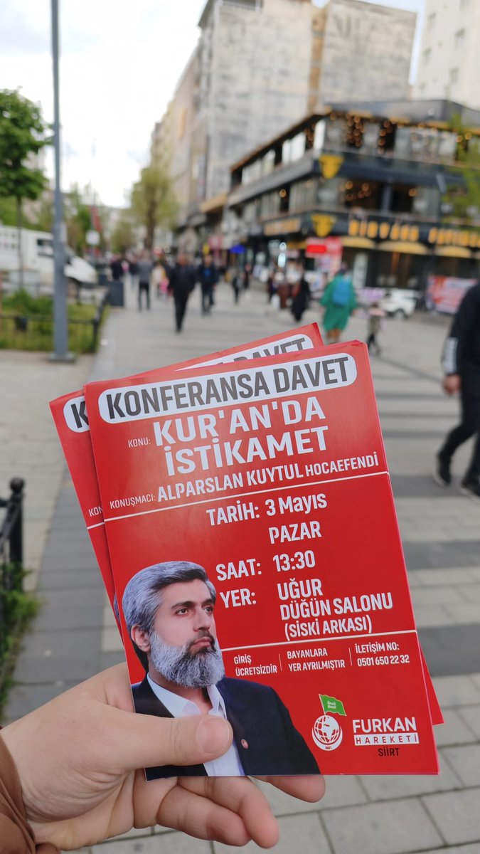 furkanhsiirt's tweet photo. ✨ KONFERANS PROGRAMINA SON 4 GÜN⏳

Furkan Hareketi Siirt olarak düzenleyeceğimiz konferans programı için şehrimizin farklı noktalarında stantlarımızın başındayız. 

📍 Güres Caddesi

#FurkanKonferansları https://t.co/85793KGZNJ
