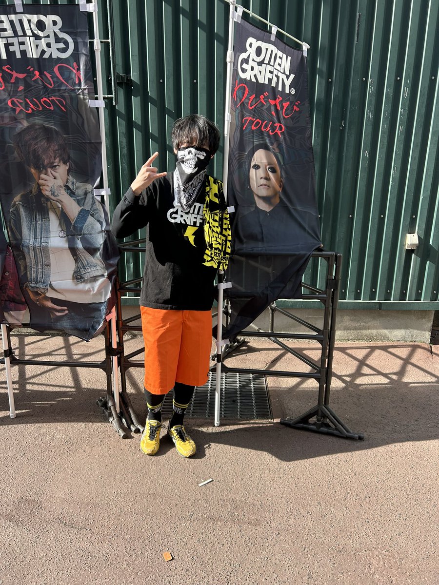 ®️🦫 tweet media