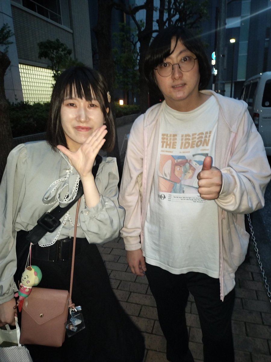 ＯＸ・ミディアム・ベイカー tweet media
