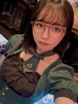 rabiraba_cafe's tweet photo. 日付が変わりました❣🐰
＃ラビットラバーズカフェ 
本日のうさガールは

🤍あざらし @rlc_azrs
🤍せり @rlc_seri
🤍ねる @rlc_neru

です🐰
たくさんのニンゲンさんのお越しをお待ちしてます🥕 https://t.co/DCyYTEv1Gz