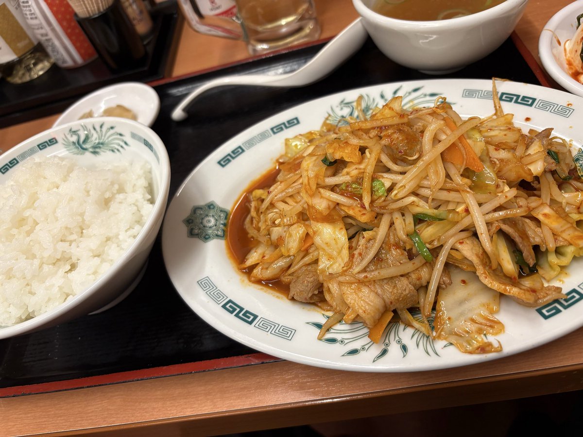 こげ tweet media