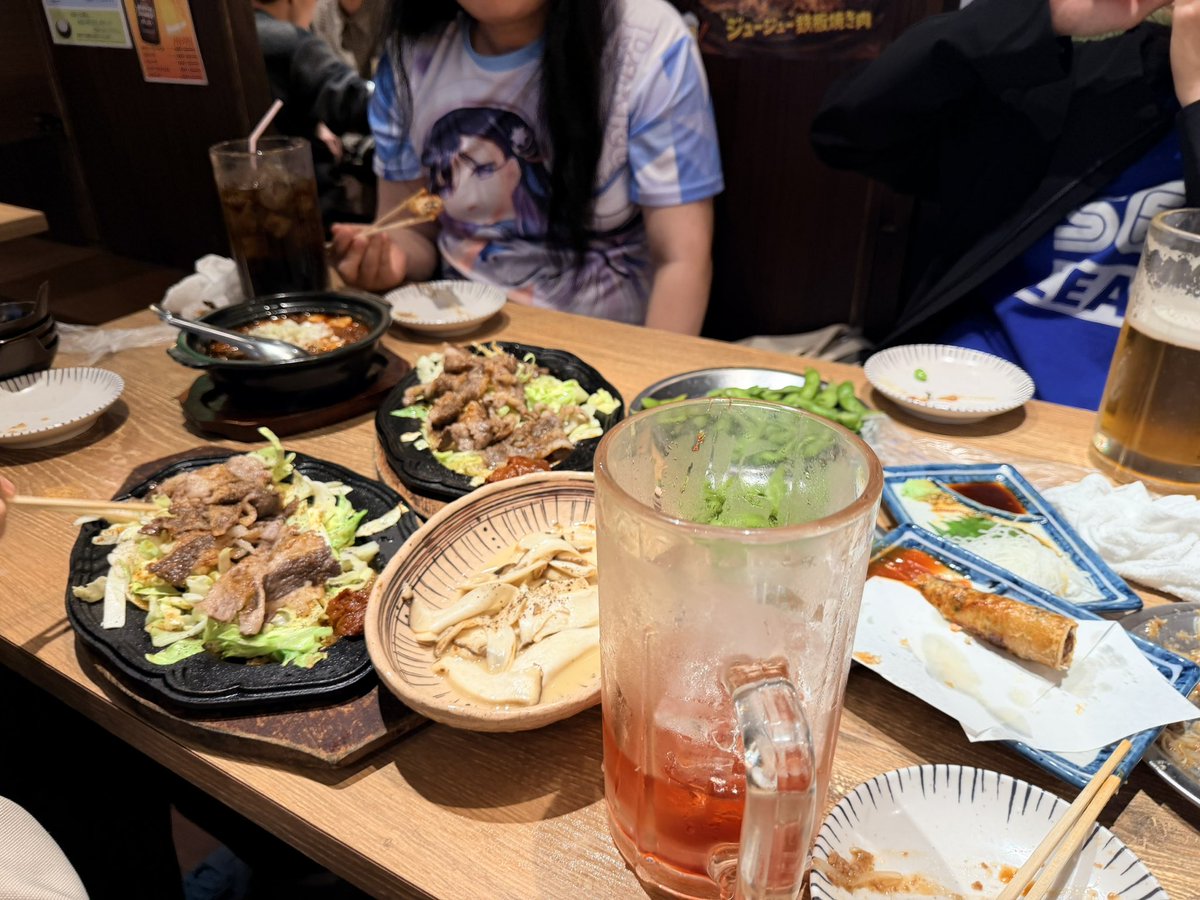 大黄今天吃什么 tweet media