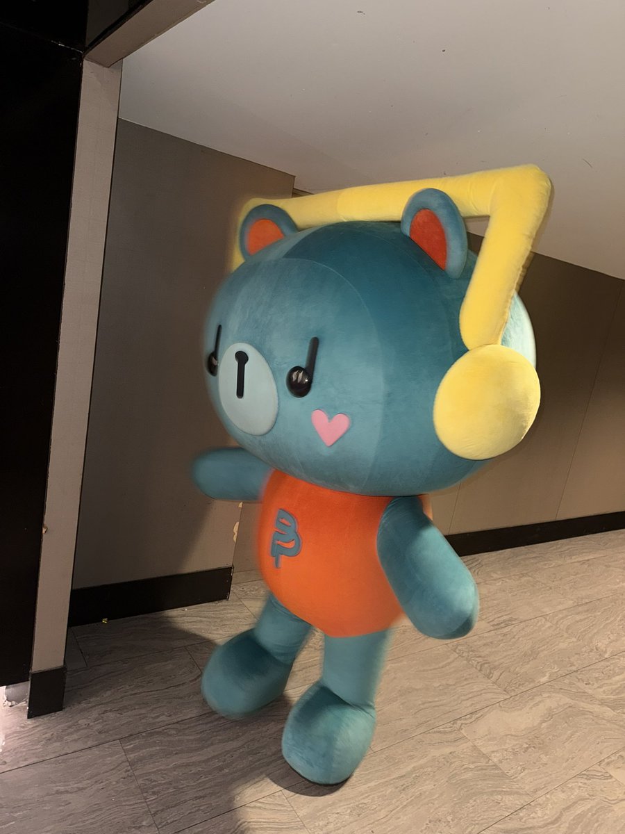 เรียลลี่ ! tweet media