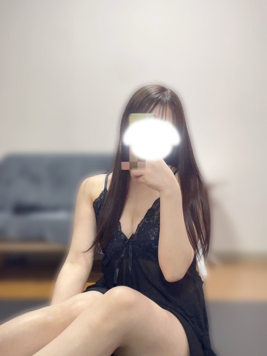 さな tweet media