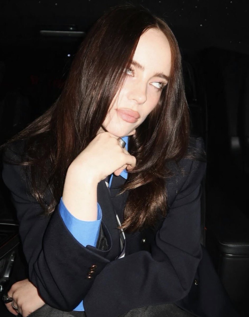 nal 𝜗𝜚˚⋆ tweet media