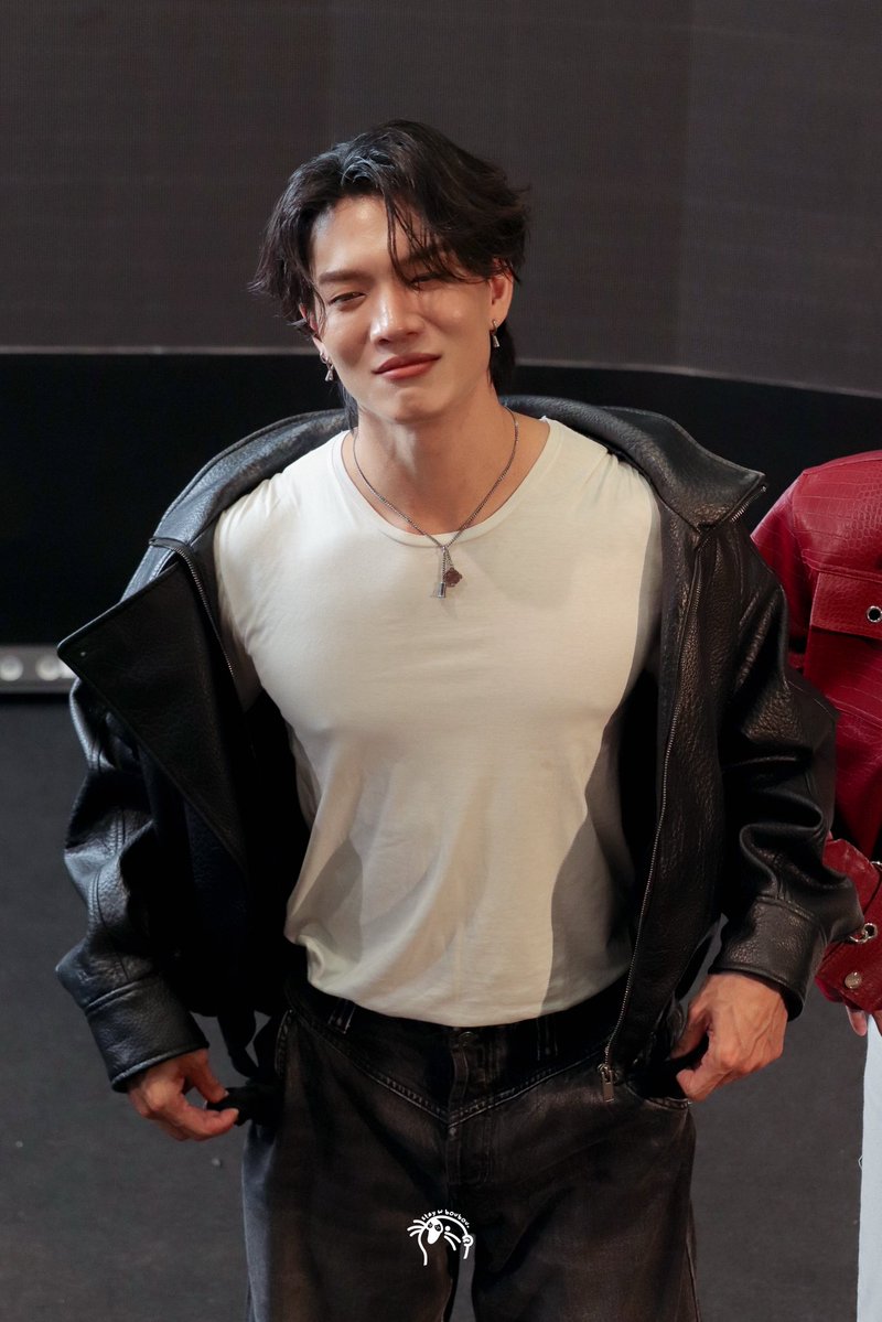 stay w boubou. tweet media