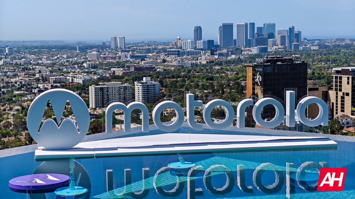 Androidheadline tweet media