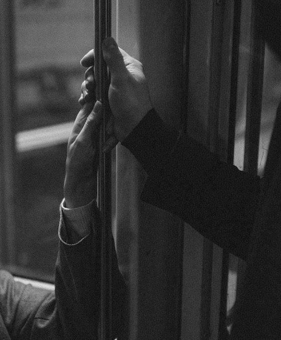 حَـــلا tweet media