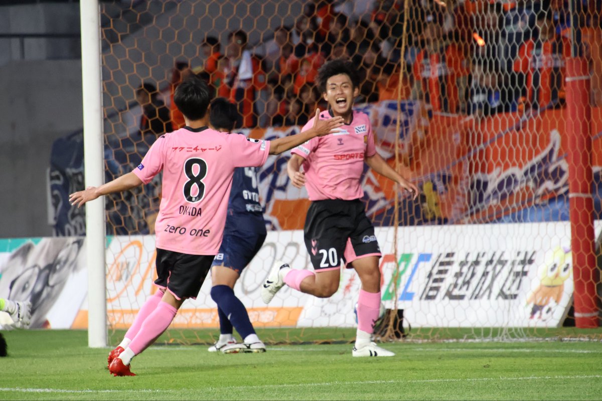 izumi_saiki821's tweet photo. アウェイ長野戦🍑
初スタメン初ゴール⚽️🔥
➕3⚪️

熱い応援ありがとうございました！
結果で勝利に貢献できたこと本当に嬉しく思います。
もっともっと勝利に貢献できるよう成長します！大宮戦も🔥

#福島ユナイテッド https://t.co/ymVwtoUYoi
