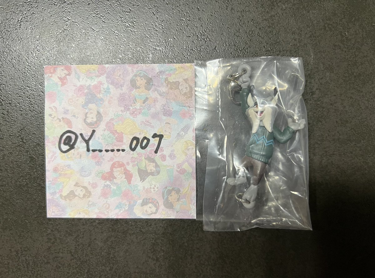 Y______007's tweet photo. @svt_skz_ss 夜分遅くにすみません。検索より失礼します。パウバード所持しておりますがクロウハウザーと交換可能でしょうか？ご検討して頂けますと幸いです。よろしくお願い致します。🐈‍⬛ https://t.co/7wCf859WPG