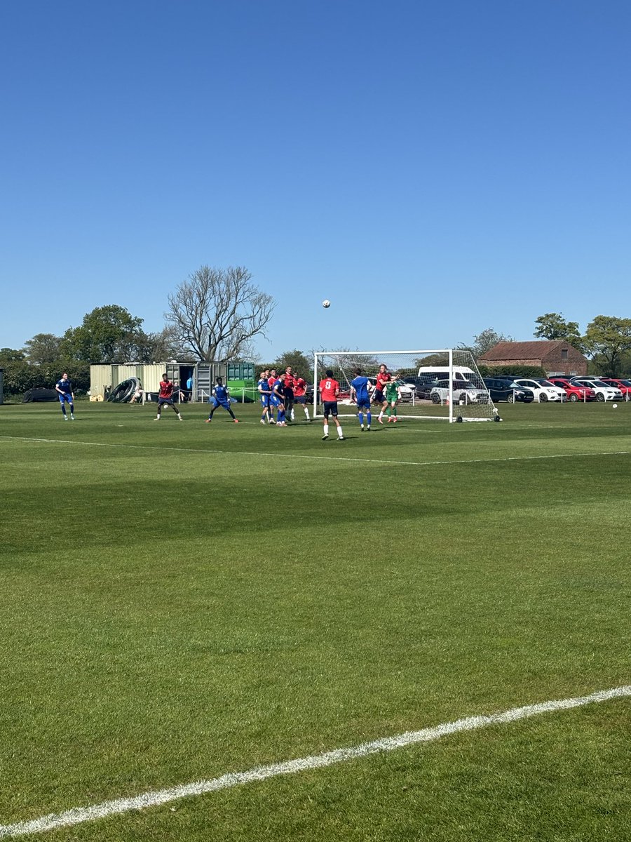 Paulbloomer3's tweet image. 📆Wednesday April 29 2026
⏰13:00
🧮Game 193 25/26
🏟York City Training Ground #1480
⚽️@YorkCityFC U19 9-2 @SolihullMoors U19
🏆NLFA North Division
🎟️Free
👥27 h/c
#groundhopping #development with @JRipley98