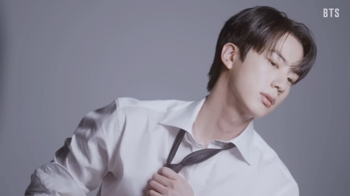 anryuio's tweet photo. 🥵🥵

우와~~~
ㅋㅌㅌㅋㅋㅋㅋ
아저씨 어릴때 되게
야구부초딩같이 생겼다..
잘생겻네,,,
하고있으면

,,…영계가좋냐?

넥타이 툭툭풀면서

사진 집어들고는

..이게몇년전이지
하는 눈빛짓는남자 https://t.co/JpZ2CJUr3k