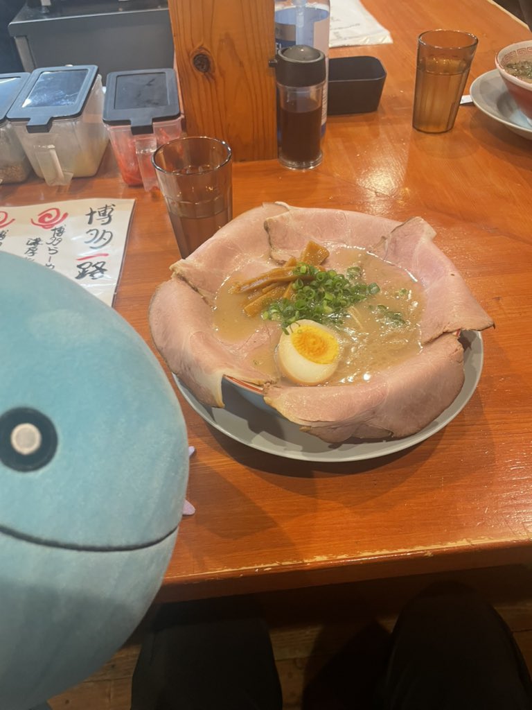 とまり↠(・~・)↞ tweet media