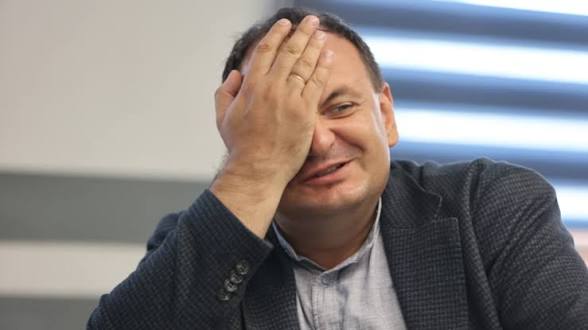 я тобі дам ровер, я тобі дам колєги tweet media