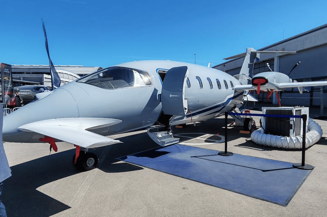 AINonline's tweet photo. Piaggio Aerospace has launched a mission to revitalize “every single aspect of the business,” as the Italian manufacturer prepares to introduce its new P.180 Avanti NX model. 

Read more ⬇️ https://t.co/xkz1wacvgh