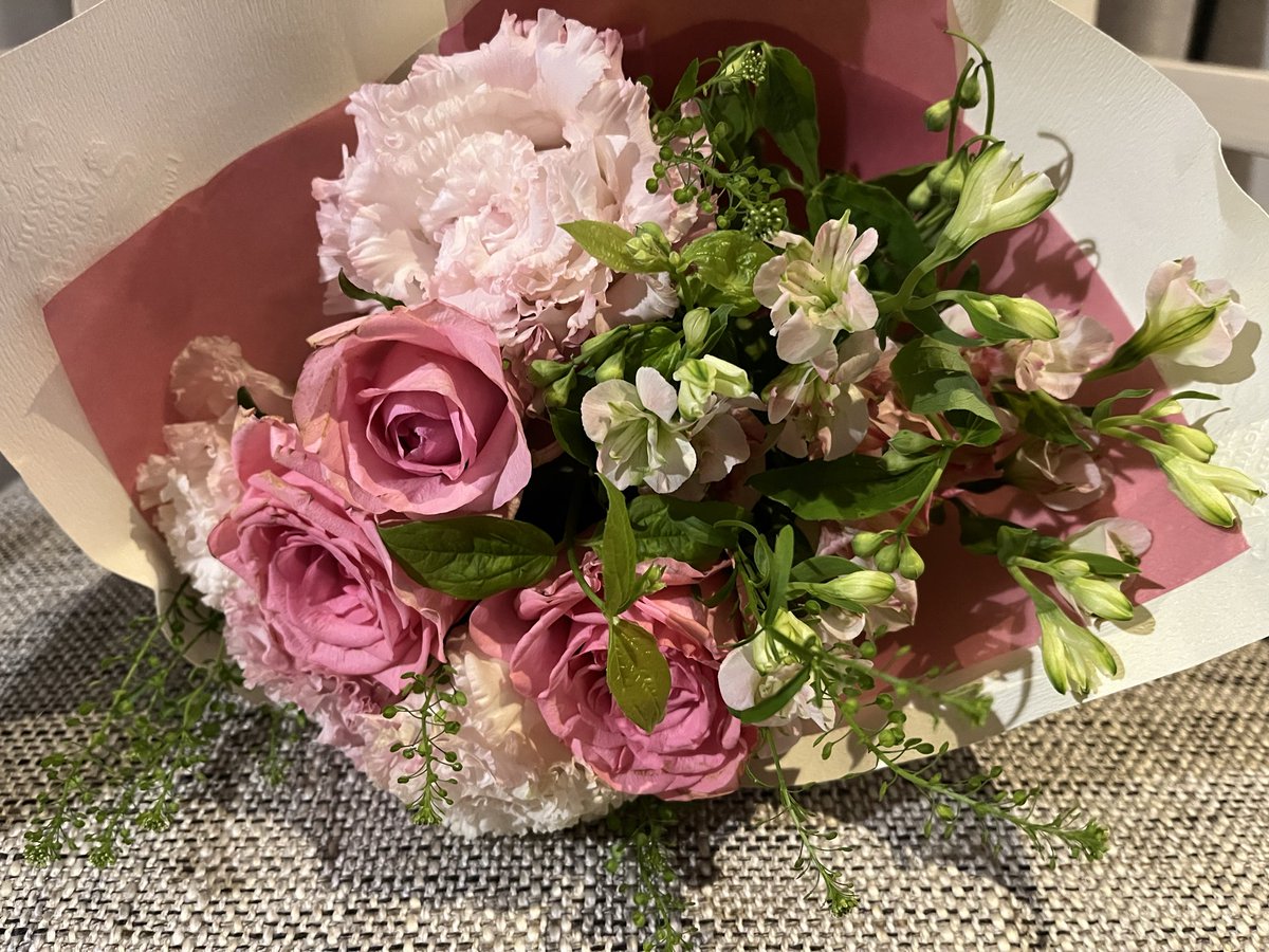 snnm_ennn100's tweet photo. ✨┈┈┈┈┈┈┈┈┈┈┈┈┈✨

　　💐 𝑯𝒂𝒑𝒑𝒚 𝑩𝒊𝒓𝒕𝒉𝒅𝒂𝒚 💐

         🎨𝑺𝒉𝒊𝒏𝒐𝒏𝒐𝒎𝒆 𝑬𝒏𝒂🎨

✨┈┈┈┈┈┈┈┈┈┈┈┈┈✨

#東雲絵名生誕祭2026
#東雲絵名誕生祭2026 https://t.co/ctuOjcxIRT