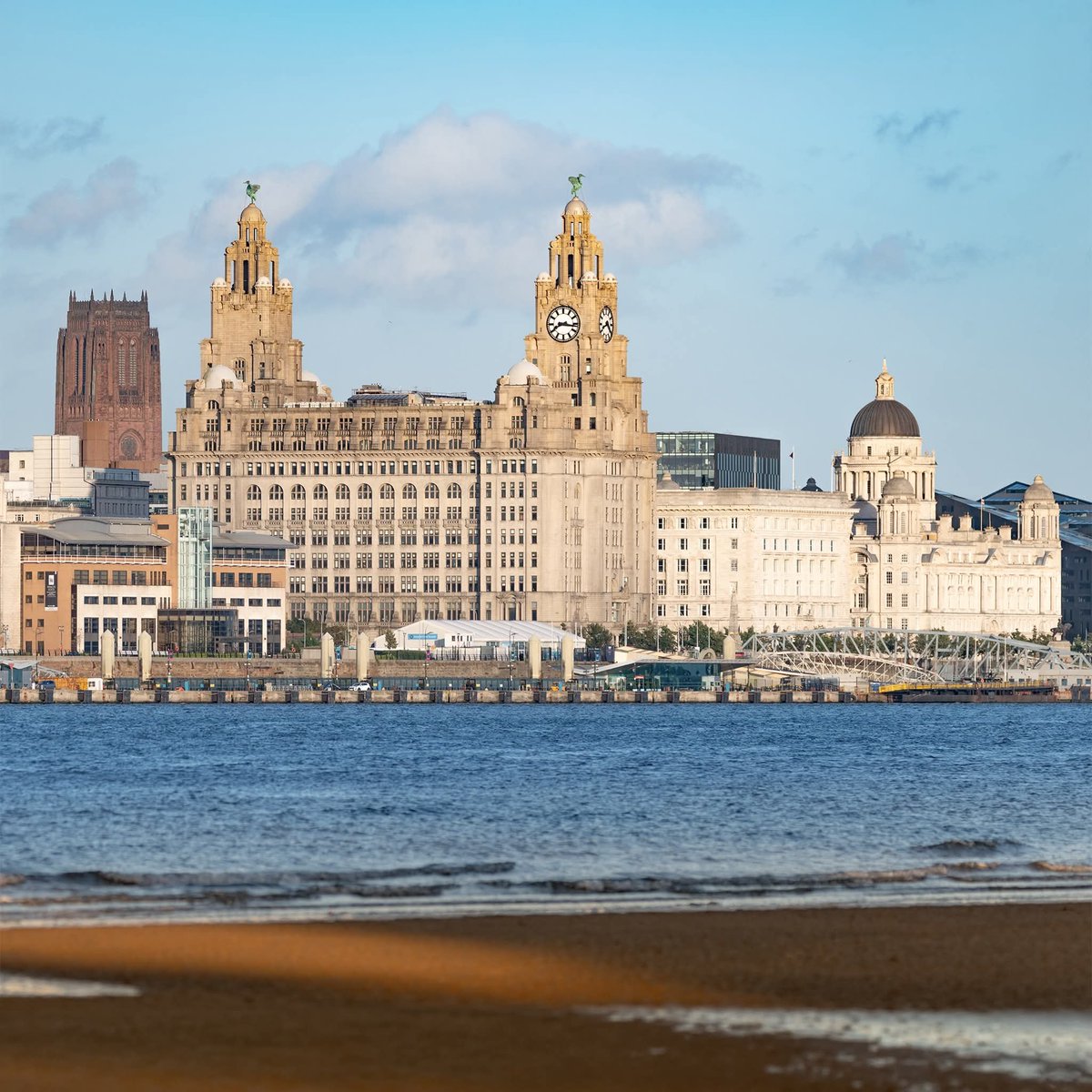 LiverpoolVista's tweet image. On the Costa Del Mersey.
#Liverpool