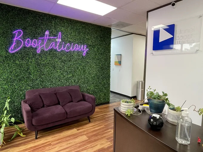 FunnelBoostMedia tweet media