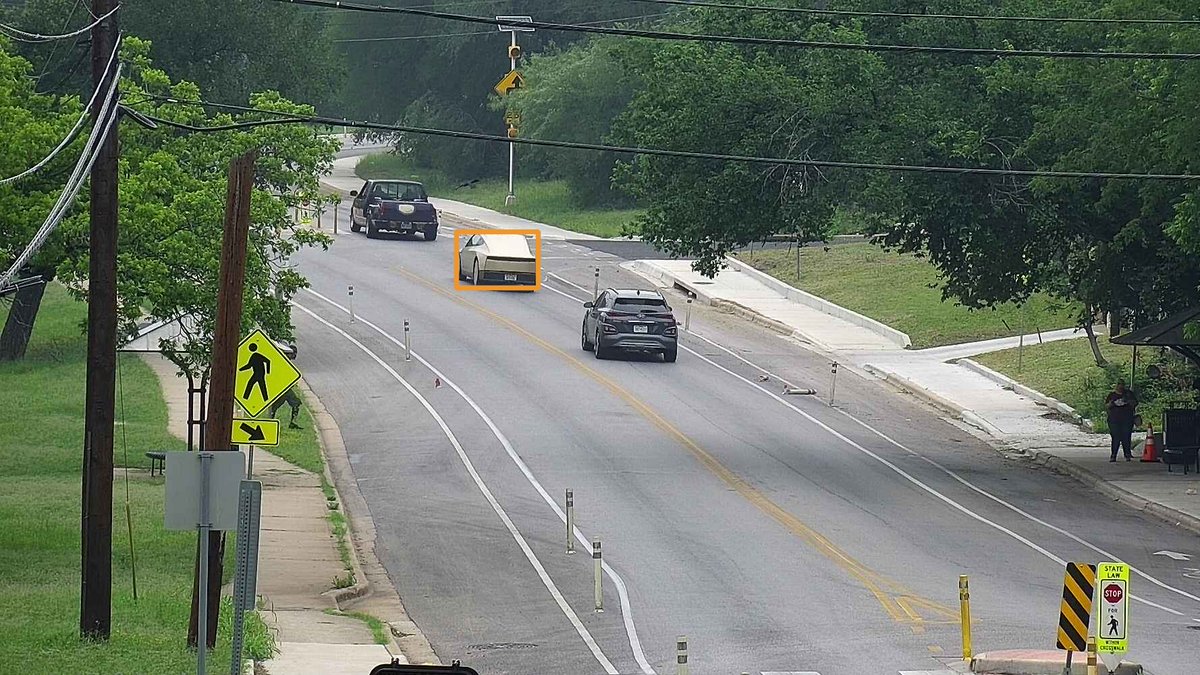 CybercabSpotter's tweet image. SPRINGDALE RD

#cybercab #tesla #robotaxi