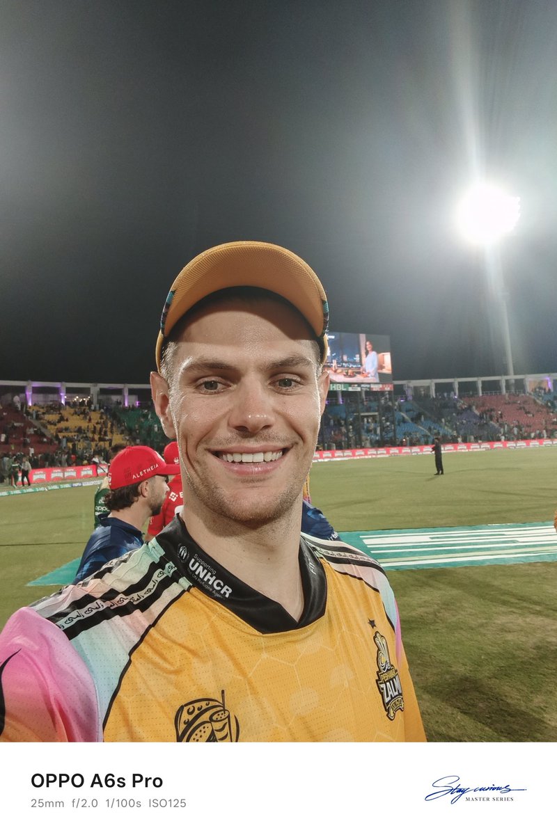PeshawarZalmi's tweet photo. Not just selfies… snapshots of a winning night 📸✨
Shot on Oppo A6s Pro 🤳

Player of the Match: Babar Azam 👑
Smart wicket taker of the match: Aaron Hardie ⚡️

Memories louder than words 💛

#RiseofZalmi #YellowStorm #ZalmiXOppo #ShotOnOppo #OppoA6sPro https://t.co/sZED0Iclql