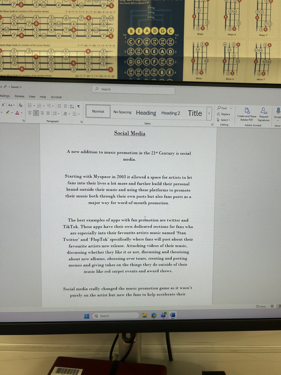 d1mn0r's tweet photo. the concept o mf me writing about stan twitter, floptok, tiktok music, tiktokification @lidolmix and @buffys in my essay for my music course what even is life https://t.co/wr2ocmYUEn