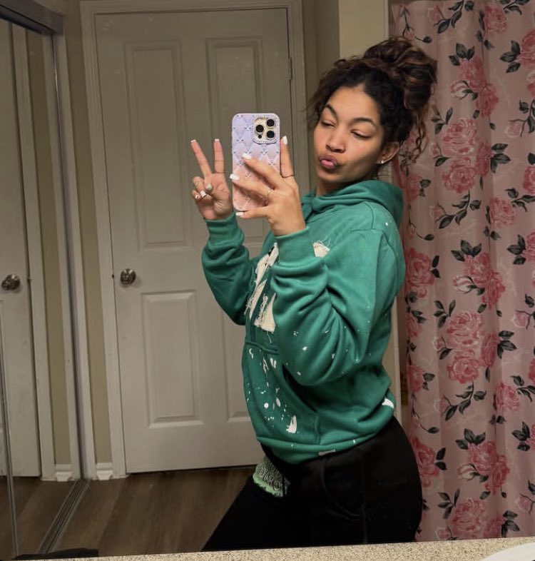 Dezhane ✨🦹‍♀️ tweet media