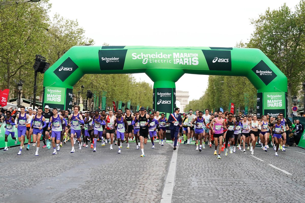 Le Parisien tweet media