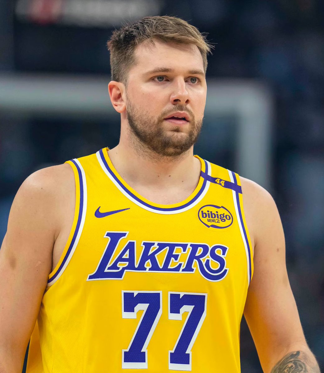 LakeShowYo tweet media