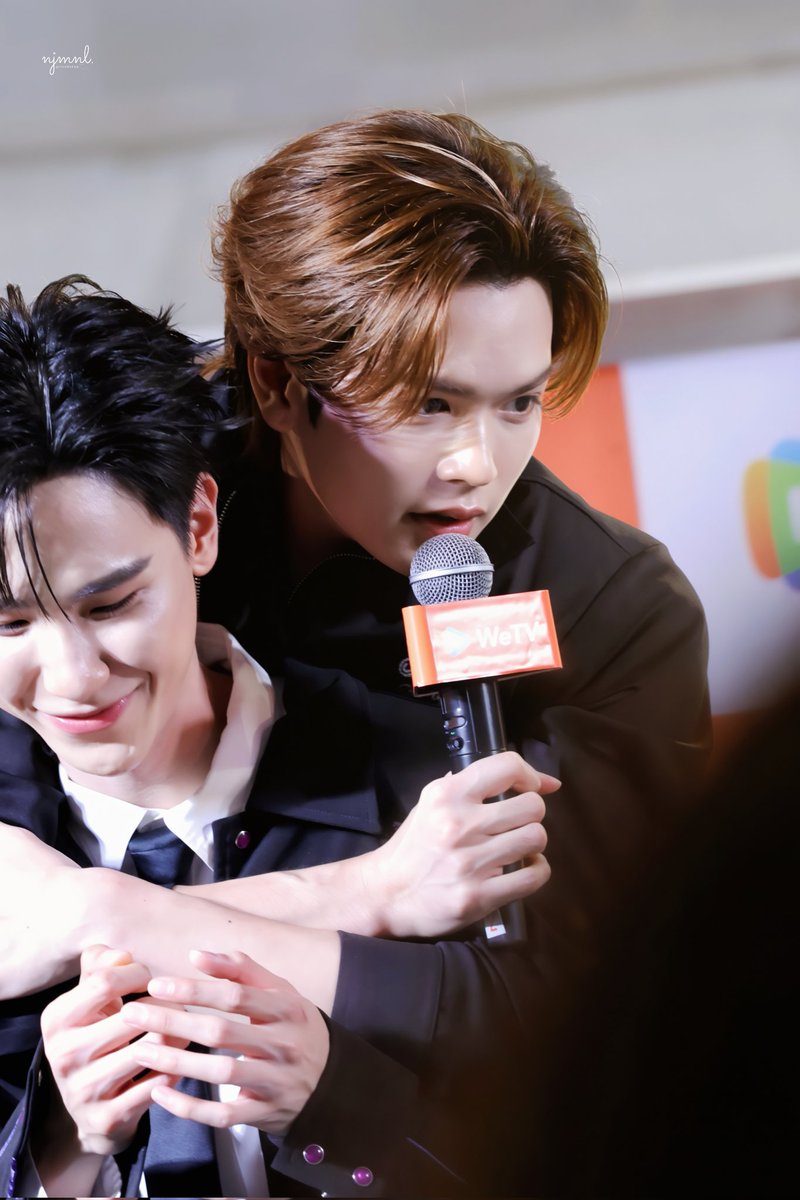 thursfeb's tweet image. อเล็กโบว์เม ณเดชญาญ่า หมากคิม ตึกฟ้า ดูยังไงก็แฟนคิดเป็นอย่างอื่นไม่ได้ 

MRS X WETV LIVE 

#WeTVxMyRomanceScammerLIVE

. ˚◞♡ ⃗  #junniorrs ⋅♡𓂃 #markjrtn ^ྀི૮ • ﻌ - ა