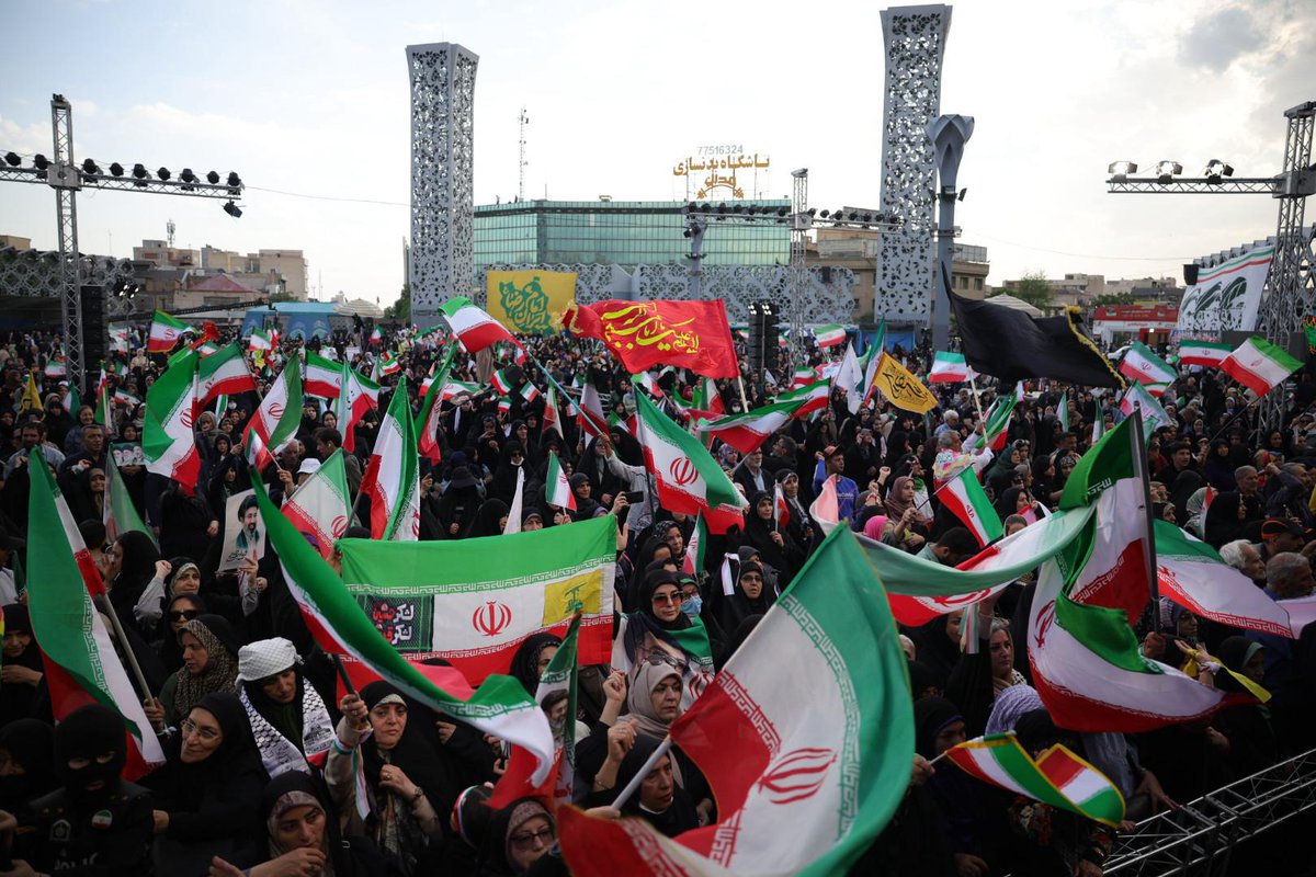 خط رهبری tweet media