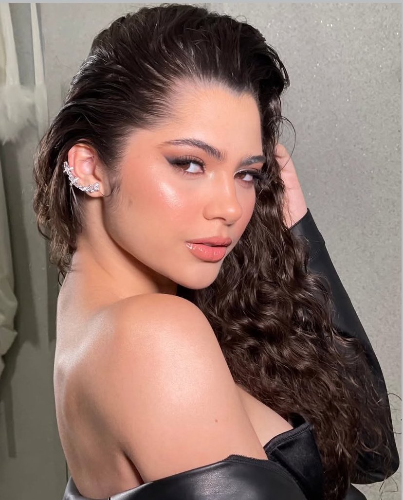 @monacomenta tweet media