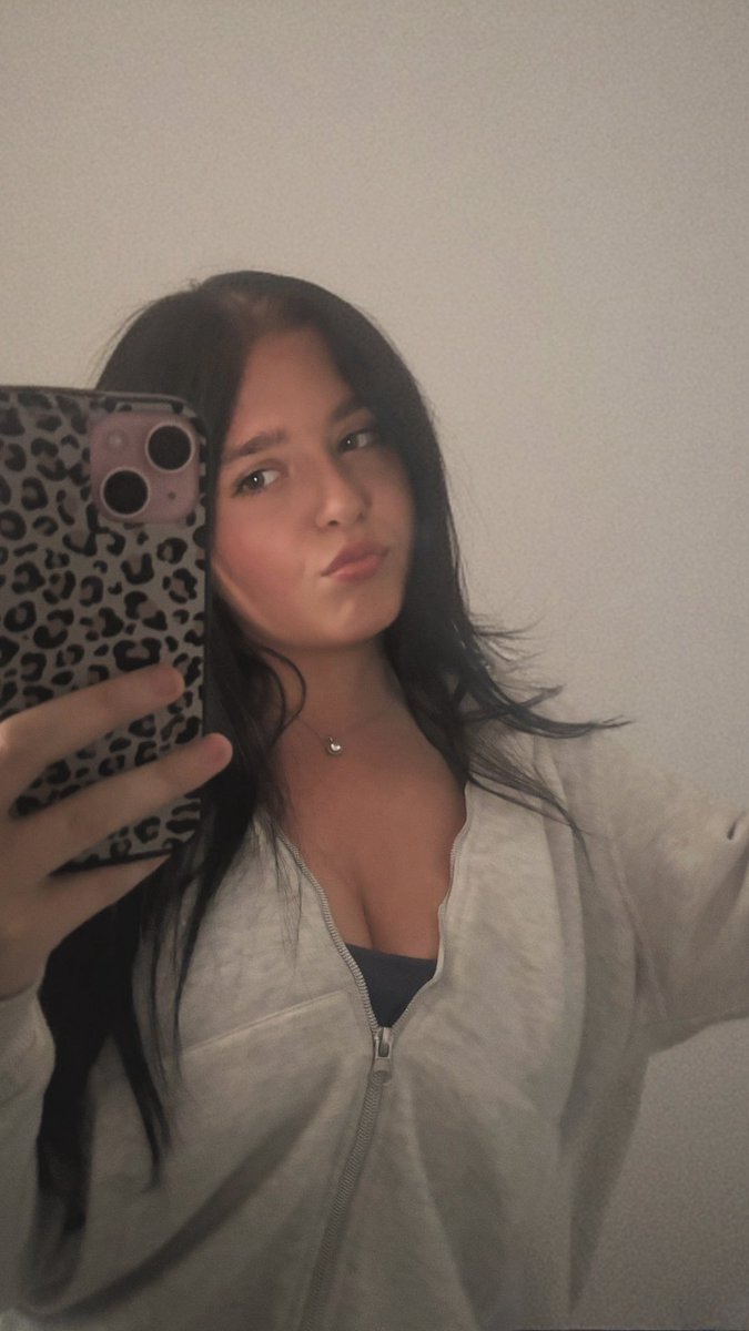 Princess Trinity 🫦 tweet media