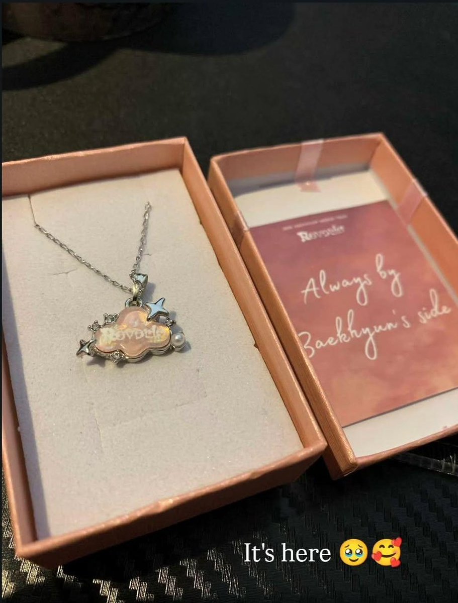 🍓🍒ɐʎaʞ tweet media