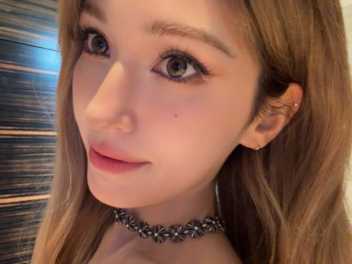 JEON SOMI(전소미) tweet media