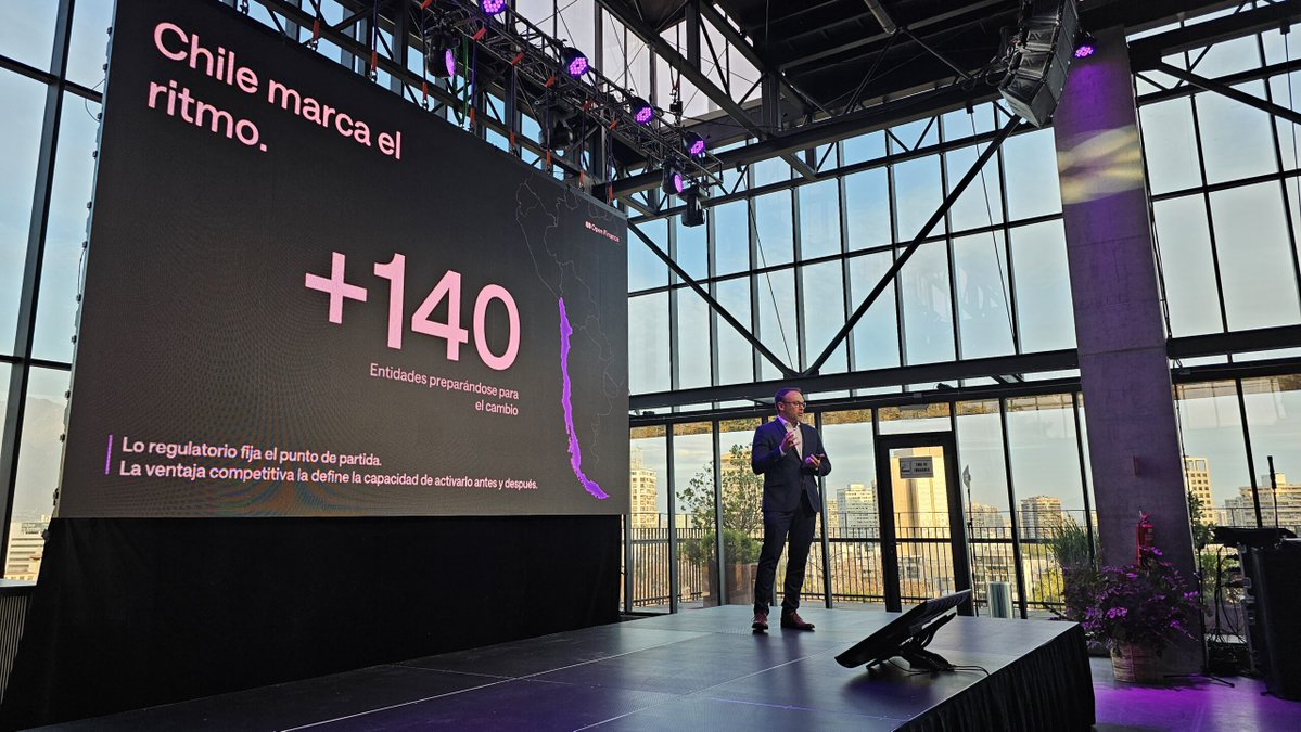 WeMediaCL's tweet image. Acompañamos a #NUEK en la presentación en Chile de “Open Core”, una solución que impulsa las Finanzas Abiertas desde el cumplimiento hacia la generación de valor.

Un paso clave para bancos, fintechs y todo el ecosistema financiero.

#We #OpenFinance #Fintech #Innovación