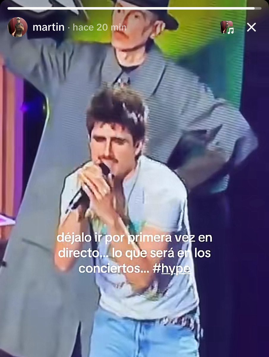 lainsolacion's tweet image. no sé quién tiene mas ganas de la gira entre martin y nosotrxs y eso me parece perfecto #hype