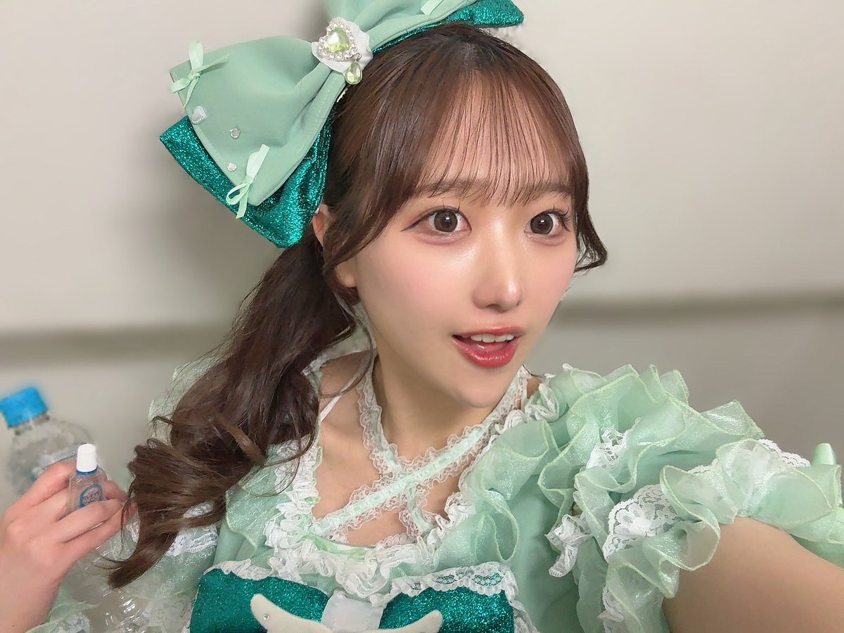 華本かな🐰 tweet media