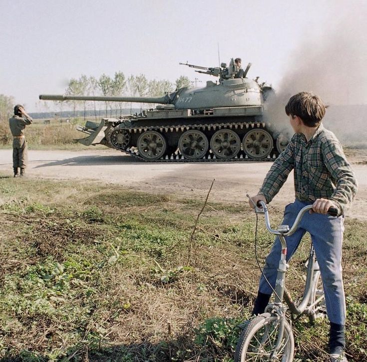 Yugoslavian Visuals tweet media