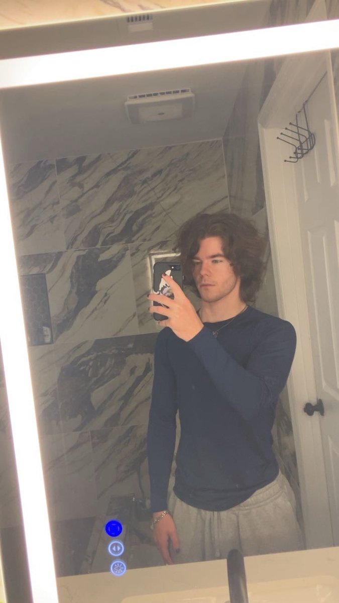 VyralEclypse2's tweet photo. You’re pathetic. Stop wasting My time and start sending 
DMs are open, so what are you waiting for?

#CashMaster #Master #ALPHA 
#AlphaMale #PayPigs #CashPigs #CashSlaves #CashCows #PayMe https://t.co/6FTHKXbf8f