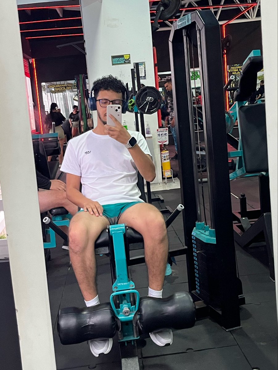 Milito tweet media