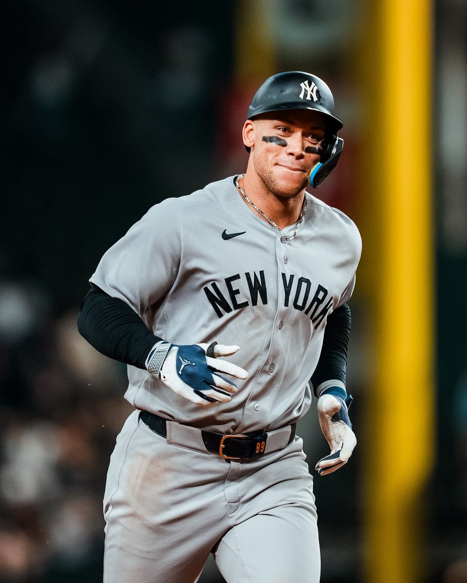 Yankees Pod 🎧 tweet media