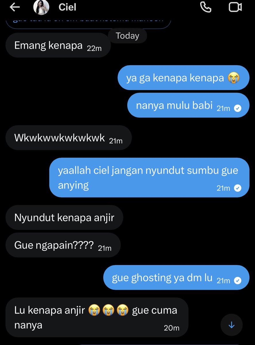 𝓡ynea 𝗥𝗼𝗺𝗮𝗻𝗼𝘃 tweet media