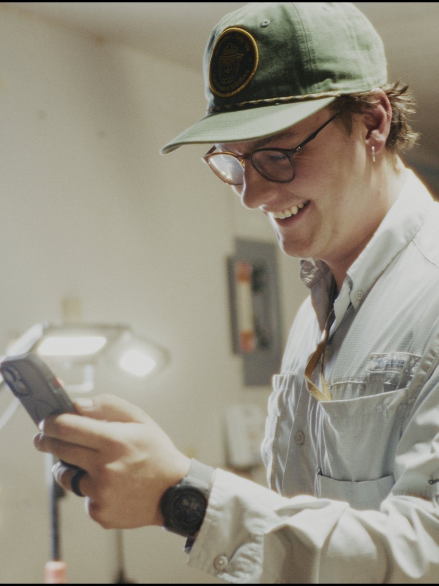 scoutdisco's tweet photo. Real-time geology, wherever the work takes us.
Luke Shalla, one of Scout’s Senior Geologists, hard at work at our Lehman Butte Project, connecting with @curtisj339, President & CEO, to talk shop on recent core. From the field to the office, collaboration drives exploration forward.