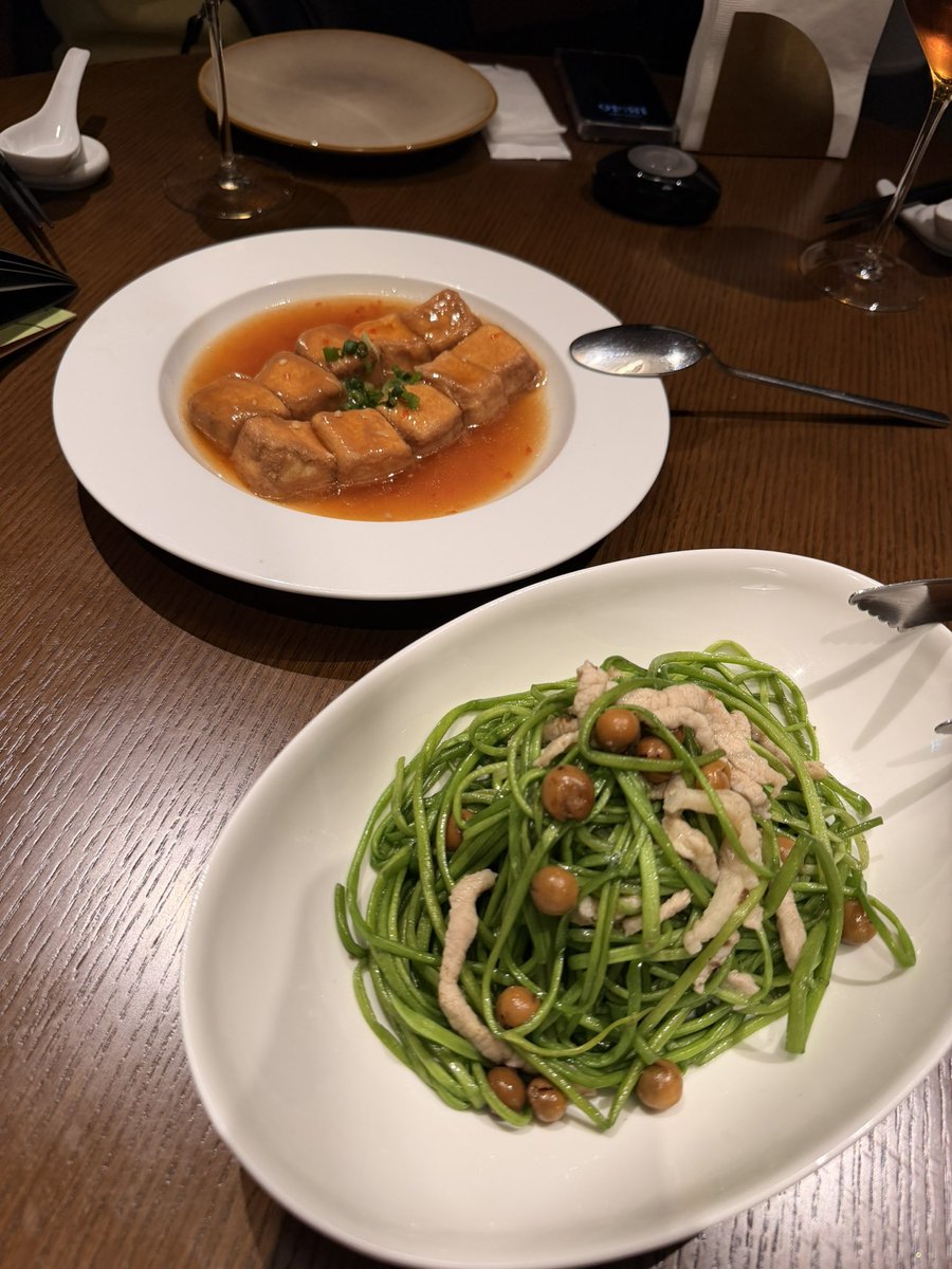 余白 tweet media