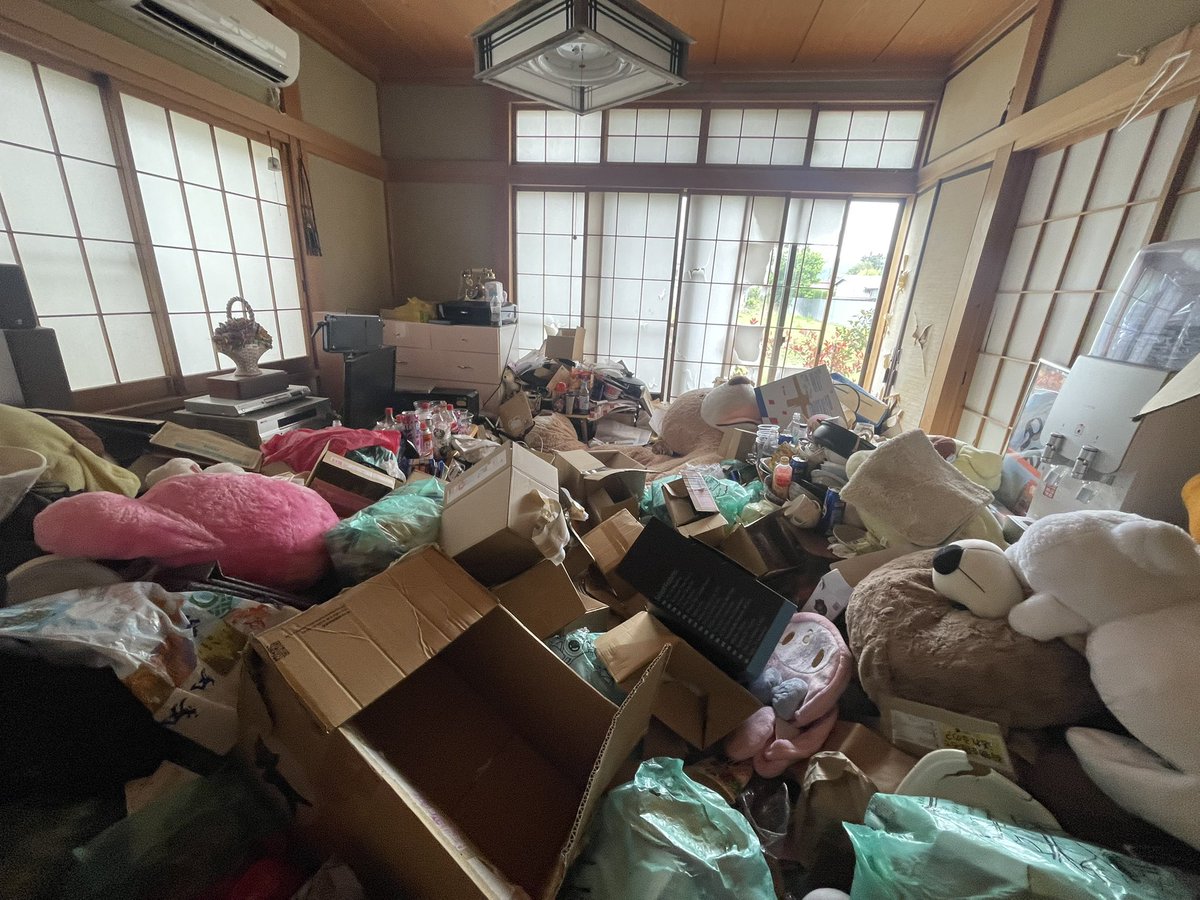 くる tweet media