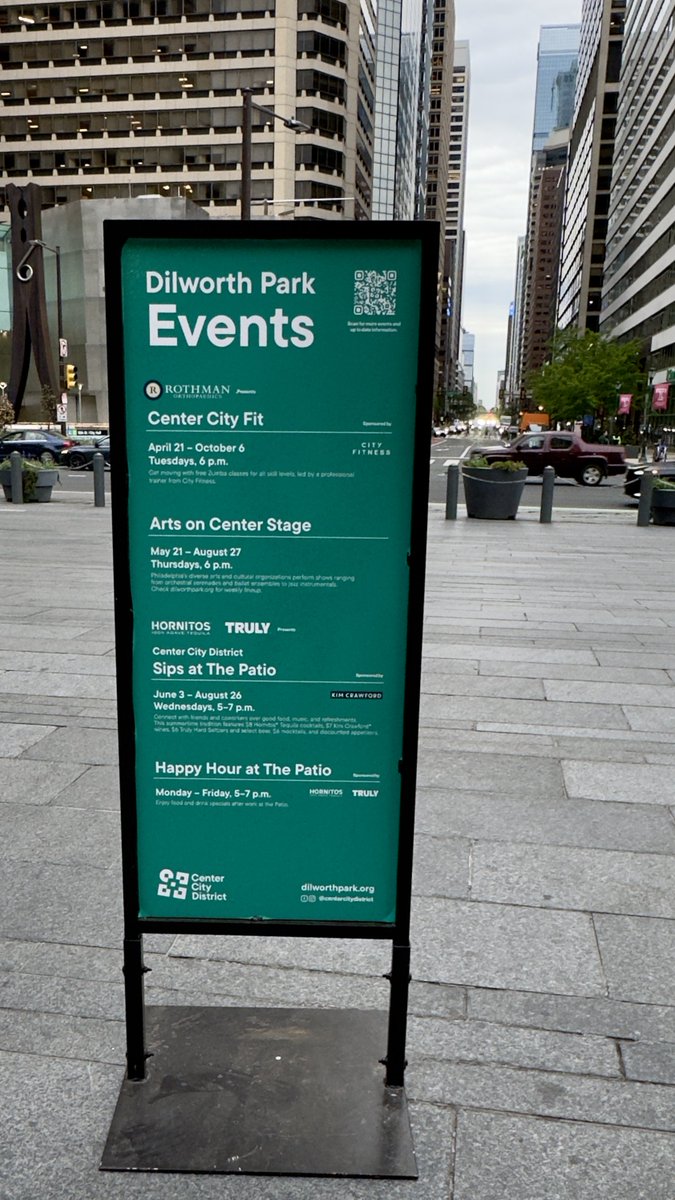 bMi2's tweet photo. Dilworth Park Events #travelphotographer 🥰 You were looking good last night! Think I might join you. https://t.co/m3M2gQVOWr