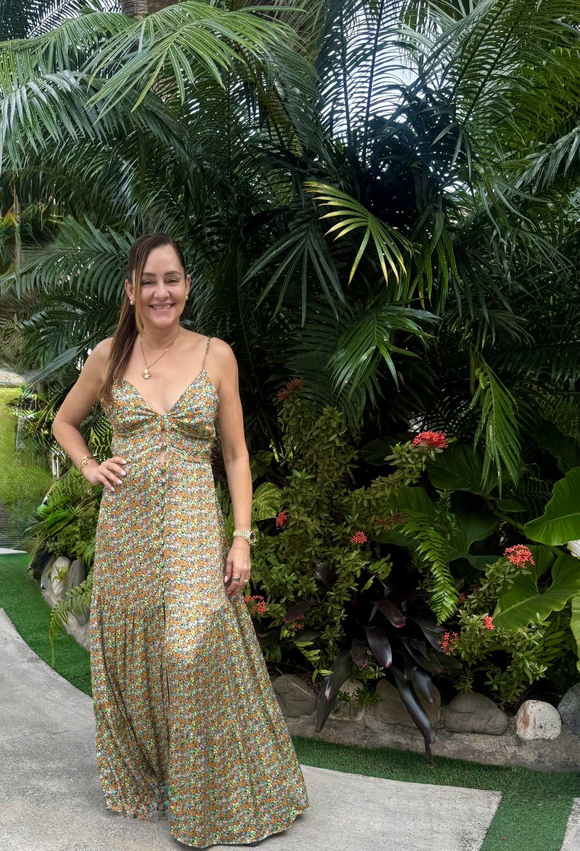 annmarievazja's tweet image. GM #Jamaica! It costs nothing to be polite, patient and kind. #AMV #Focus #DreamBig #OneJamaica #OneLove #Blessings 🇯🇲🙏🏻♥️